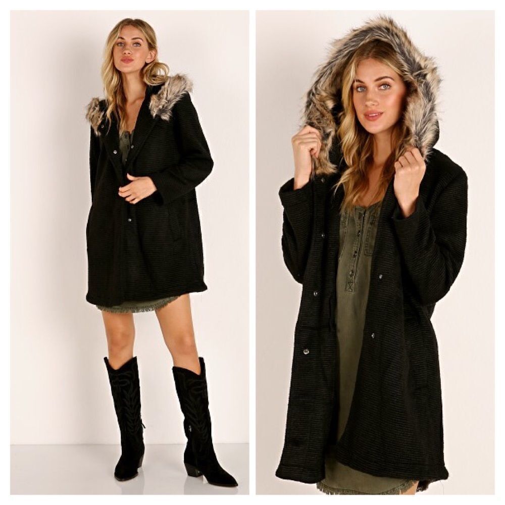 BB Dakota Coat to Cozy Ribbed Coat Size Small
